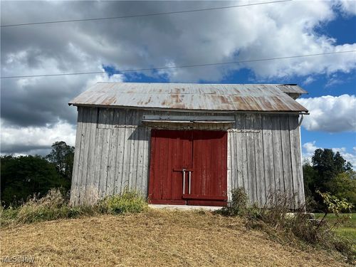 71330 Old Twenty One Rd, Kimbolton, OH, 43749-9629 | Card Image