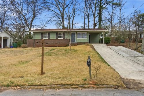 801 Verona Dr, Clarkston, GA, 30021-1064 | Card Image