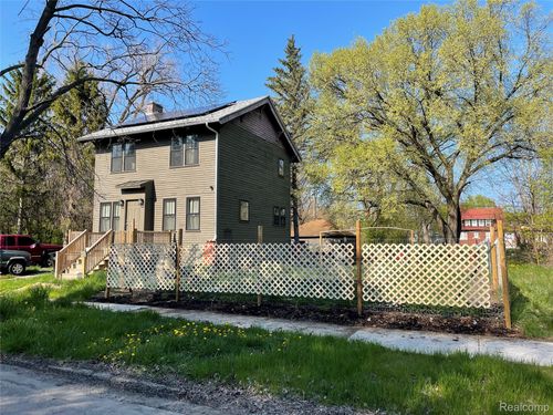 432 Manistique, Detroit, MI, 48215 | Card Image