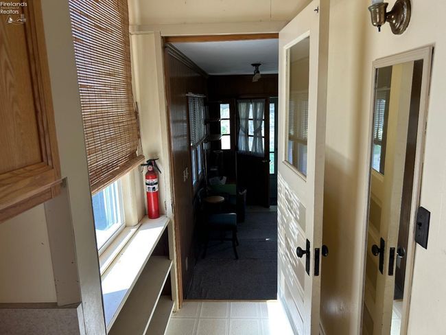 701 Polk St, House other with 4 bedrooms, 2 bathrooms and 2 parking in Sandusky OH | Image 21