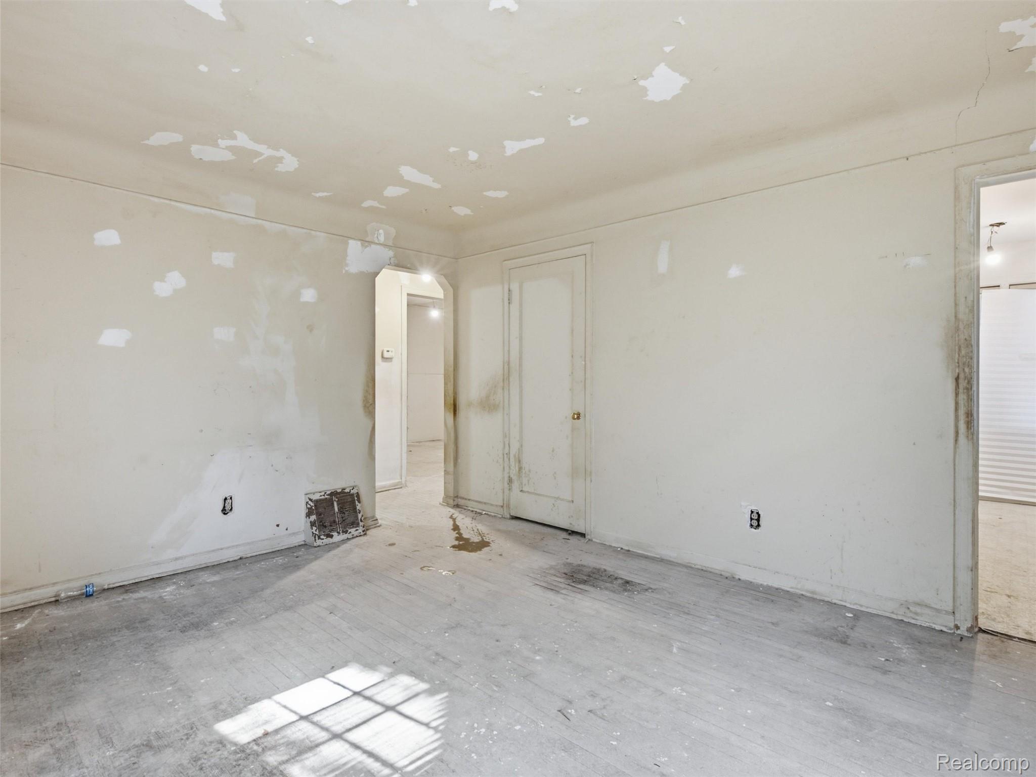 Residential in Detroit 4