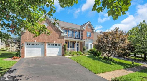 35540 Collington Dr, ROUND HILL, VA, 20141-4435 | Card Image