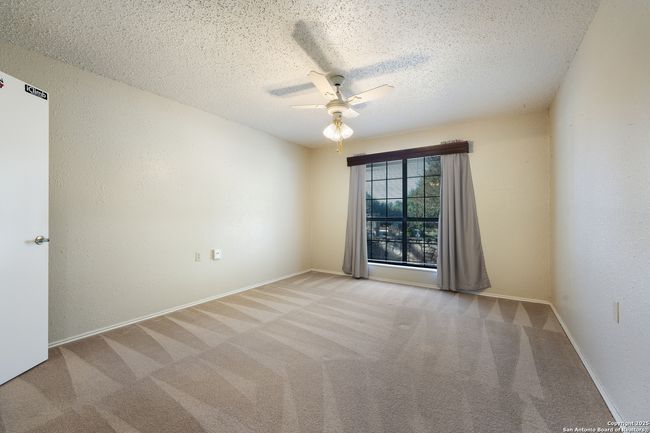 3800 Overlook Dr, House other with 2 bedrooms, 2 bathrooms and null parking in Schertz TX | Image 11