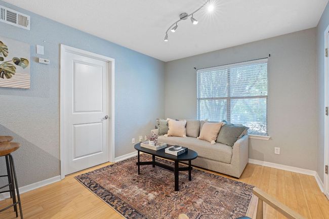 APT-303 - 3204 Menchaca Rd, Condo with 1 bedrooms, 1 bathrooms and 1 parking in Austin TX | Image 10