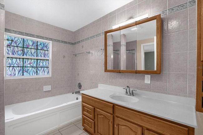 Master Bedroom | Image 8