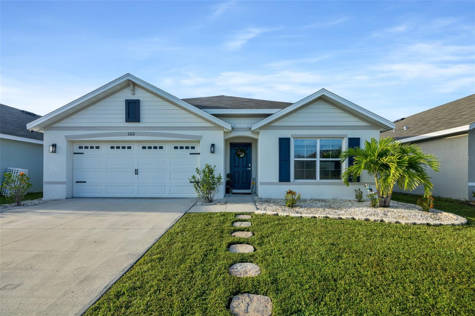 Ocean Spray Dr, Ruskin, FL 33570