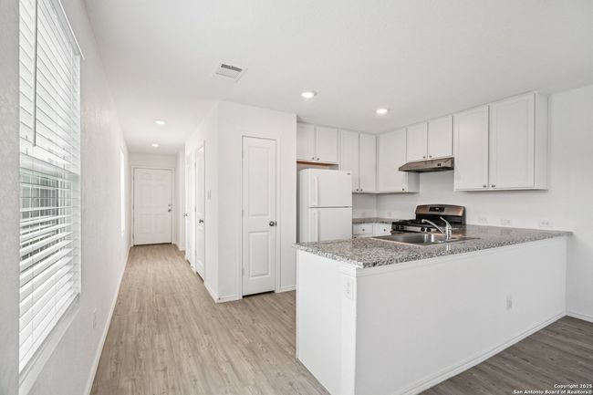 20305 Andalusite Way, House other with 3 bedrooms, 3 bathrooms and null parking in San Antonio TX | Image 9