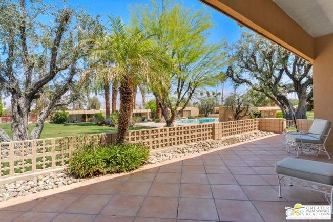 Backyard Patio | Image 28