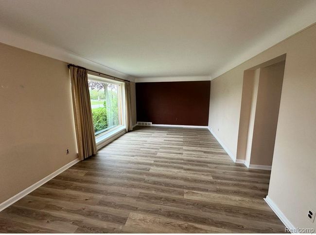 23735 W Chicago, House other with 3 bedrooms, 1 bathrooms and null parking in Redford MI | Image 8