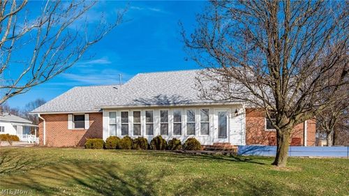 17437 Early Cemetary Rd Sw, Kimbolton, OH, 43749-9200 | Card Image