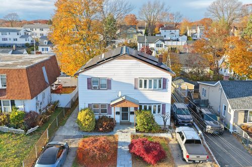 720 Queen St, Bridgeport, CT, 06606-3376 | Card Image