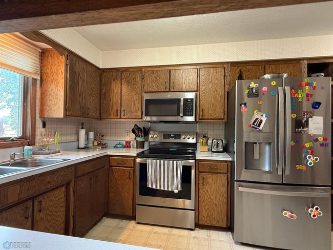 Kitchen | Image 7