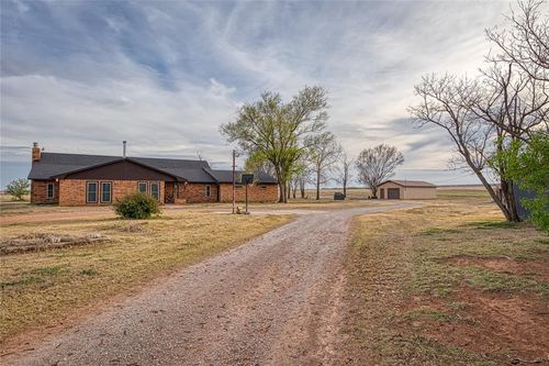 21462 E 1010 Road, Foss, OK, 73647 | Card Image