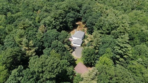 217 Grove St, Paxton, MA, 01612-1146 | Card Image