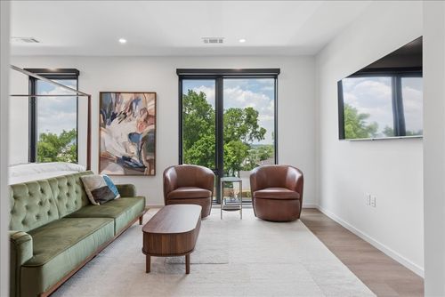 309-500 Merritt Ave, Nashville, TN, 37203-7224 | Card Image