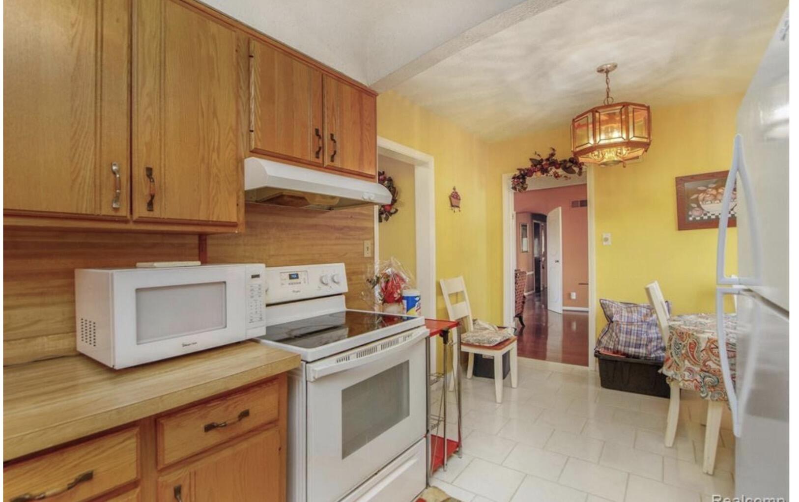 Residential in Harper Woods 4