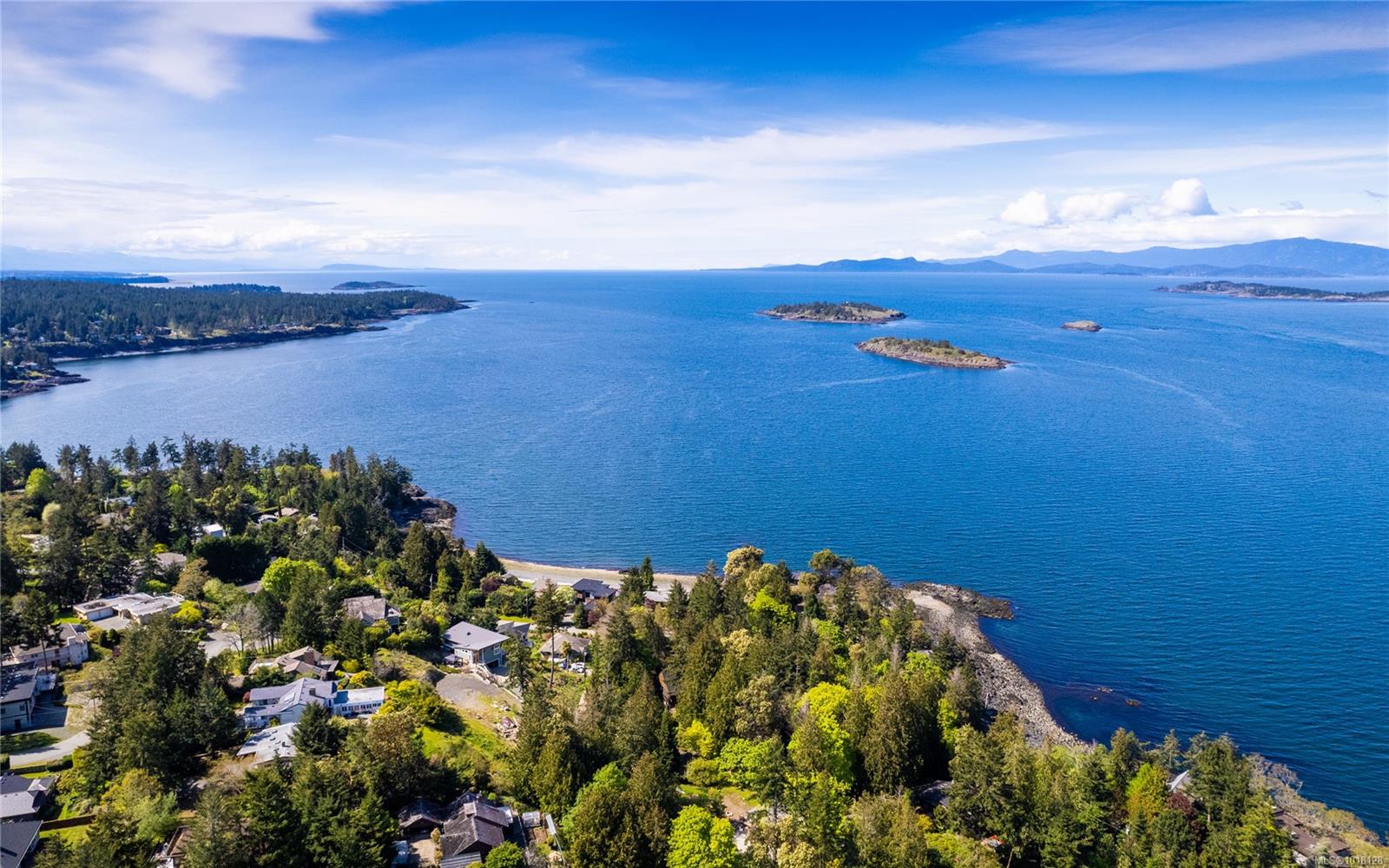 Residential in Nanoose Bay 4