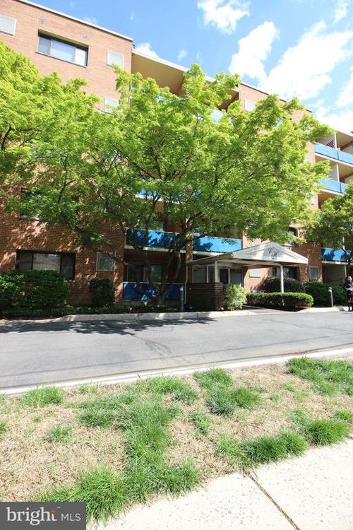 306-1931 N Cleveland St, ARLINGTON, VA, 22201-4116 | Card Image