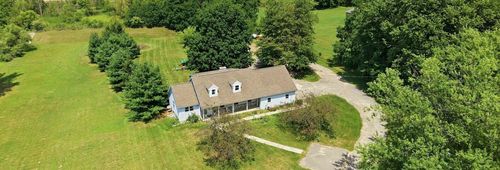1313 64th St Sw, Byron Center, MI, 49315-8689 | Card Image