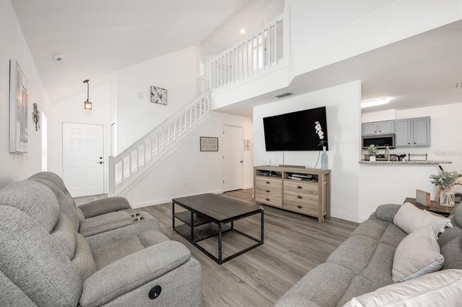 11172 Einbender Rd, House other with 3 bedrooms, 3 bathrooms and null parking in ORLANDO FL | Image 6