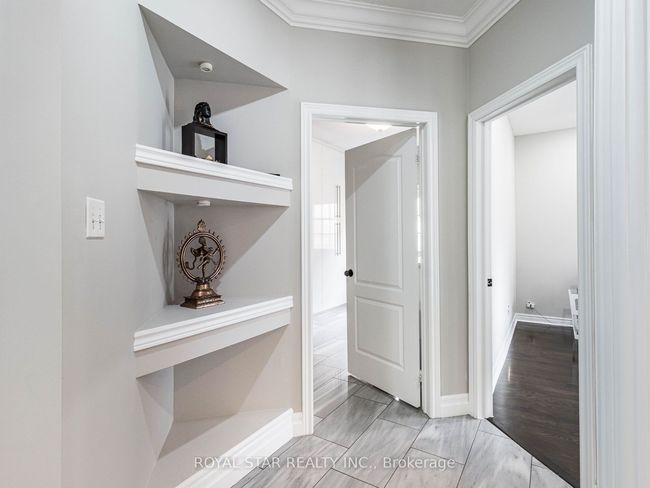 70 Colonel Bertram Rd, House other with 6 bedrooms, 5 bathrooms and 4 parking in Brampton ON | Image 13