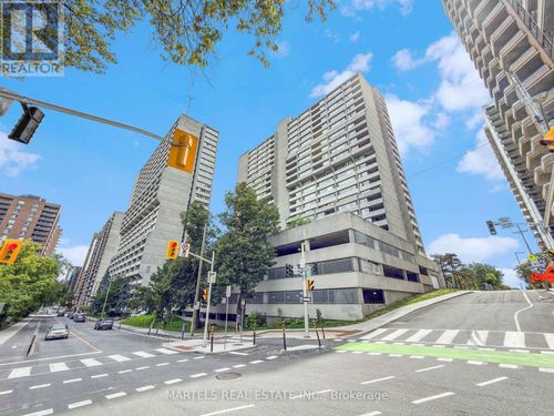 904-530 Laurier Avenue W, Ottawa, ON, K1R7T1 | Card Image