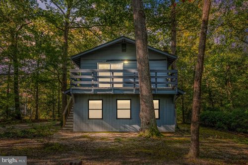 185 Pond Point Ave, WALKERTON, VA, 23177-2096 | Card Image