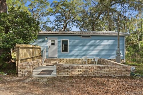 65 Park St, Inglis, FL, 34449-9198 | Card Image