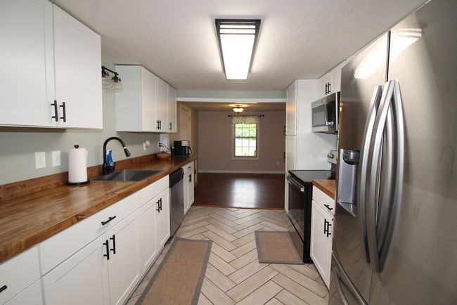 294 Deer Ridge Rd, House other with 3 bedrooms, 2 bathrooms and 2 parking in Hillsville VA | Image 26
