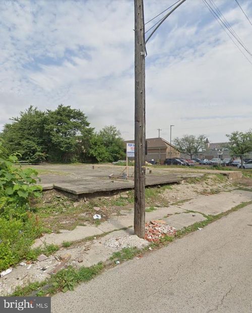 2232 N 28th Street, PHILADELPHIA, PA, 19132 | Card Image