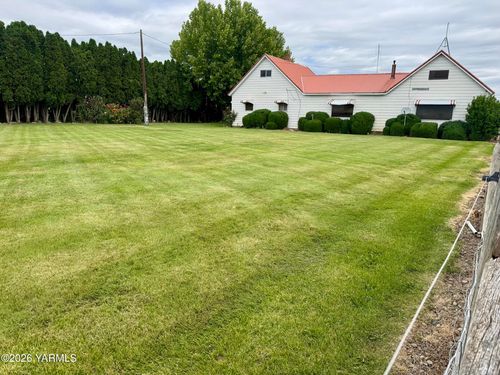 4201 Mcdonald Rd, Toppenish, WA, 98948 | Card Image