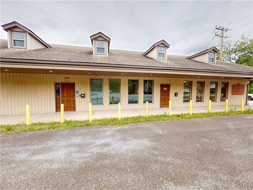 1015 E Jefferson St, Butler, PA, 16001-2003 | Card Image