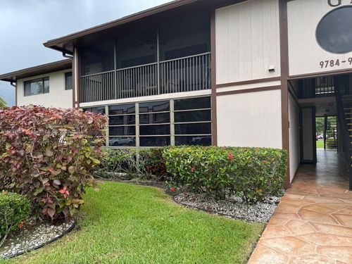 202-9794 N Belfort Cir, Tamarac, FL, 33321-1858 | Card Image