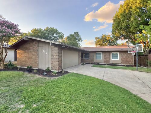 818 Fontana Avenue, Richardson, TX, 75080 | Card Image