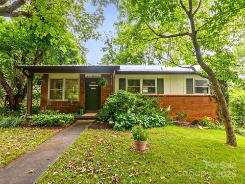 8 Ridge Ave, Asheville, NC, 28803-1432 | Card Image