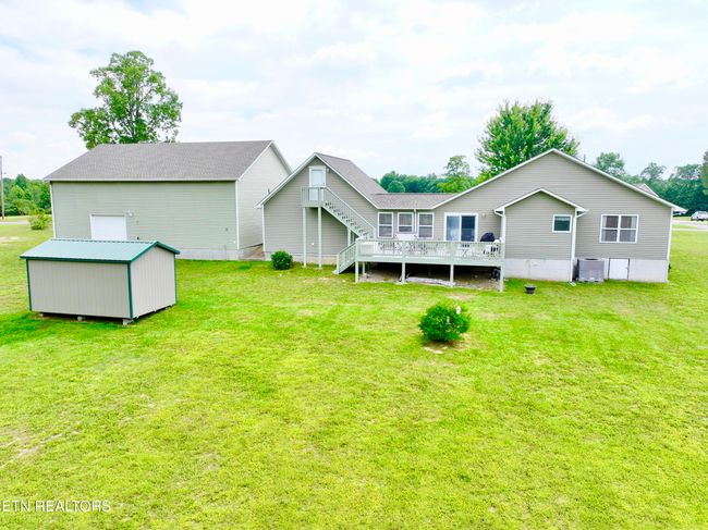 813 Clear Creek Pkwy, House other with 4 bedrooms, 3 bathrooms and null parking in Clarkrange TN | Image 9