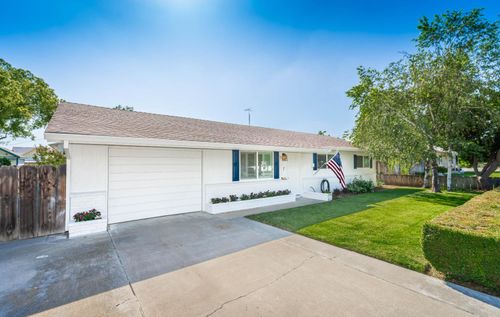 408 1st St, Arbuckle, CA, 95912-0109 | Card Image