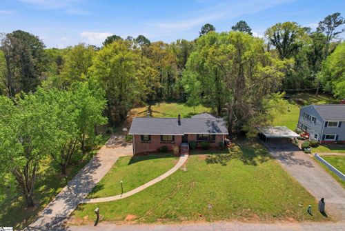 49 Foxhall Rd, Greenville, SC, 29605-2544 | Card Image