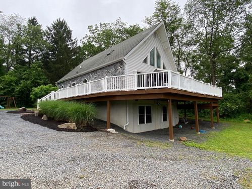 390 Summer Hill Rd, SCHUYLKILL HAVEN, PA, 17972-9078 | Card Image