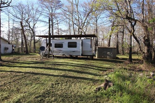 327 Pecan Dr, Marksville, LA, 71351-4674 | Card Image