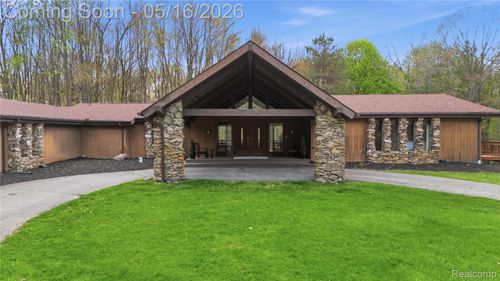 3050 Reese Rd, Ortonville, MI, 48462-9063 | Card Image