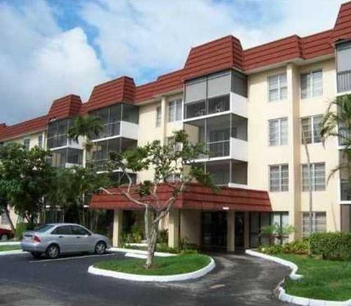 apt-101-4152 Inverrary Dr, Lauderhill, FL, 33319-4529 | Card Image