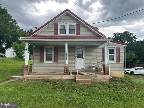 7805 Mentzer Gap Rd, WAYNESBORO, PA, 17268-8945 | Card Image
