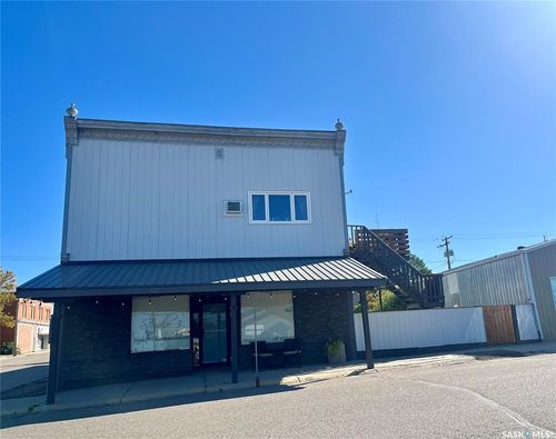 1391 Conrad Ave, Gull Lake, SK, S0N1A0 | Card Image