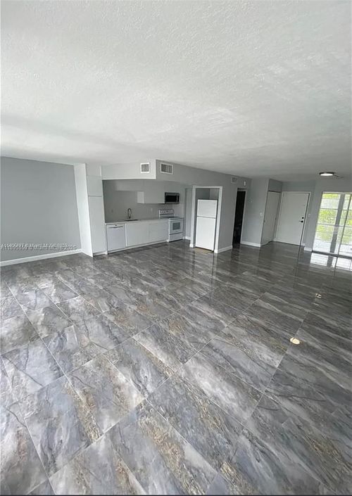 apt-402-2101 Atlantic Shores Blvd, Hallandale Beach, FL, 33009-2858 | Card Image