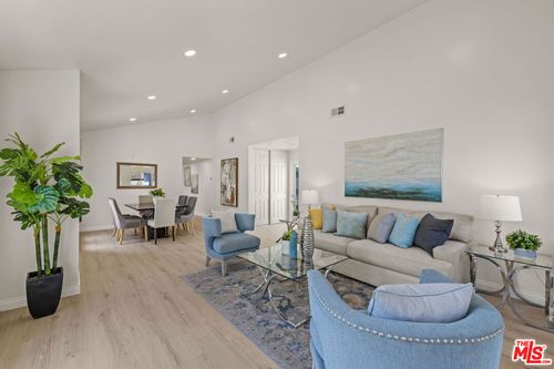 13 Pepper Ct, Inglewood, CA, 90302 | Card Image