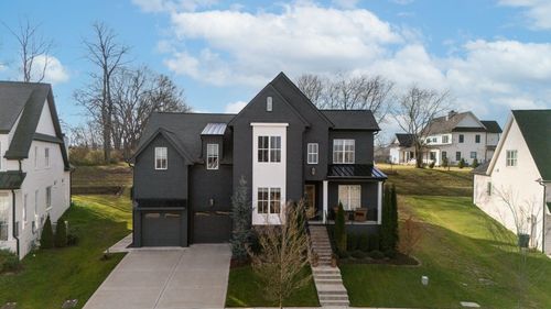 2725 Otterham Dr, Thompsons Station, TN, 37179-4103 | Card Image