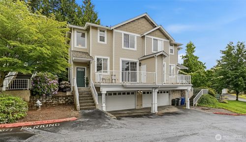 a-13015 Ne 182nd Pl, Bothell, WA, 98011-3371 | Card Image