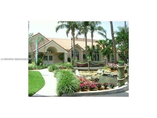 1038-3390 Pinewalk Dr N, Margate, FL, 33063-9349 | Card Image