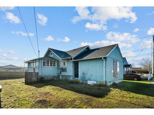 1115 Avenue A, Seaside, OR, 97138 | Card Image